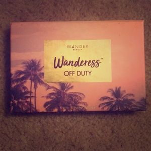 Wander Beauty - Off Duty eyeshadow